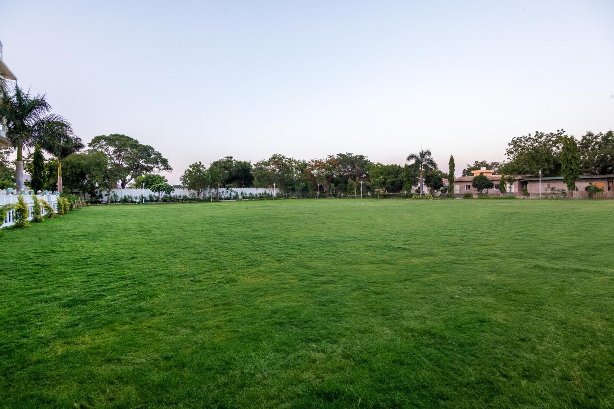 Sterling Aravalli Udaipur Dış mekan fotoğraf