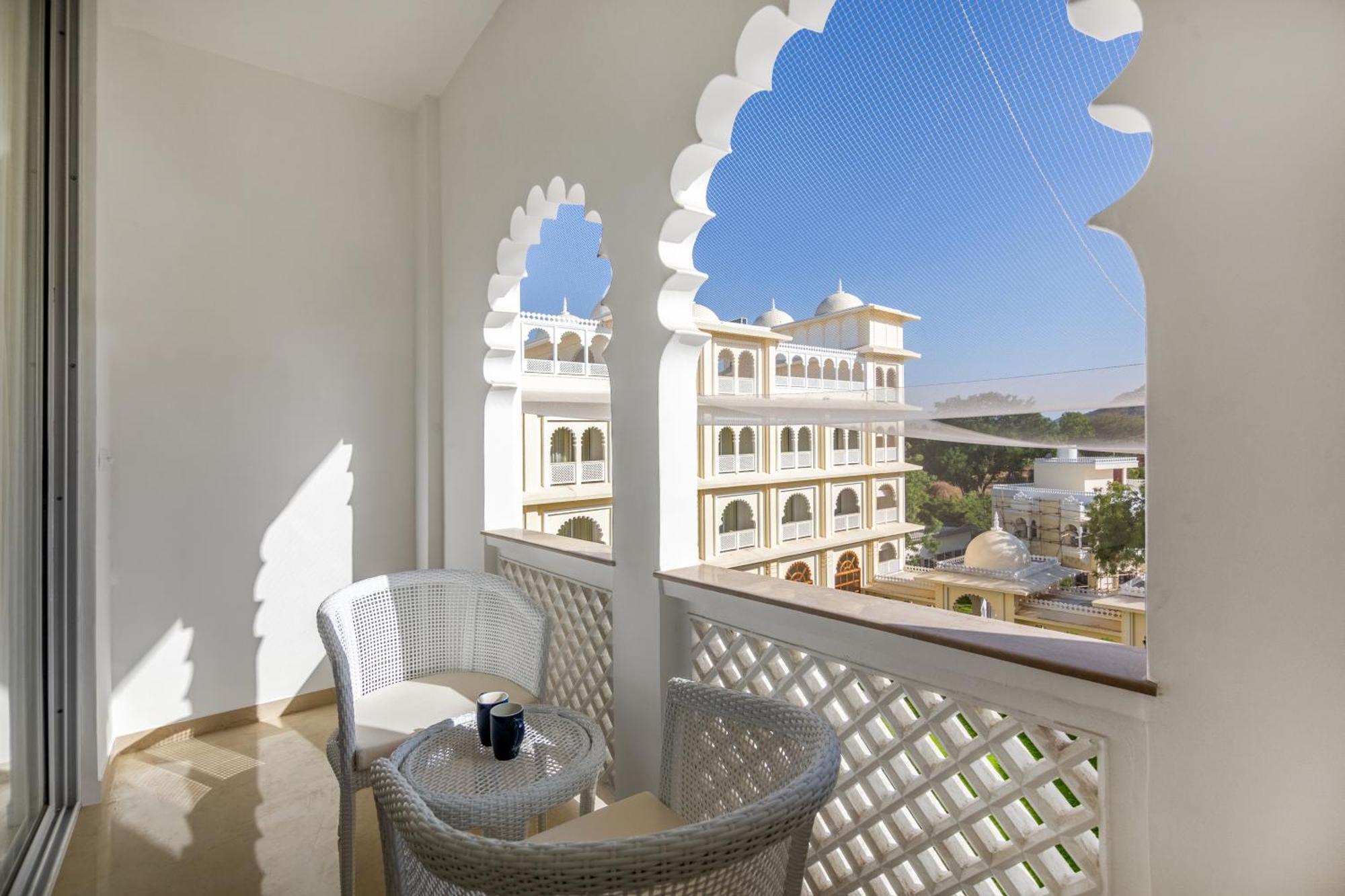 Sterling Aravalli Udaipur Dış mekan fotoğraf
