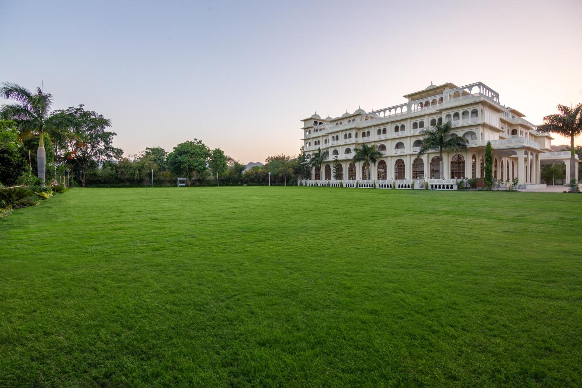 Sterling Aravalli Udaipur Dış mekan fotoğraf